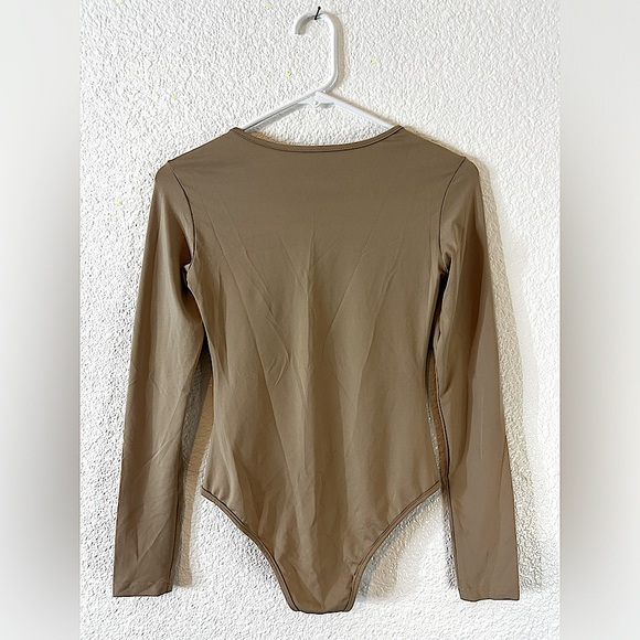 Tan bodysuit - Picture 2 of 2